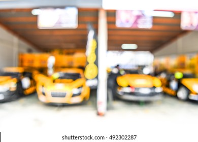 Blurred Racing Auto Motor Racetrack Speedway Garage - Blur Background