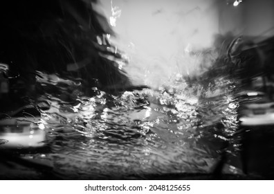 1,630 Car stuck rain Images, Stock Photos & Vectors | Shutterstock