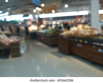 Blurred In Supermarket And Fruit Corner For Background