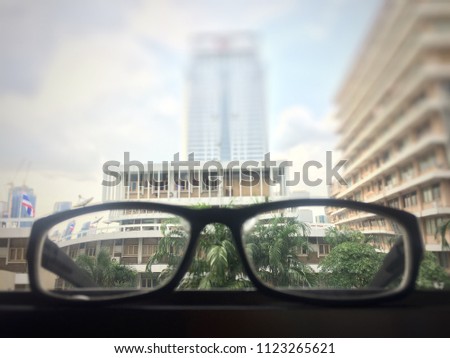 Blurry images of myopic people