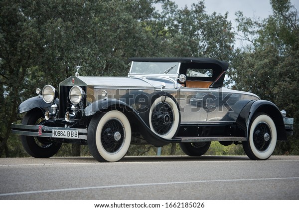Boadilla del Monte,\
Madrid, Spain.11/11/2014. The Phantom I was the replacement of\
Rolls-Royce for the original Silver Ghost. Introduced as New\
Phantom in 1925