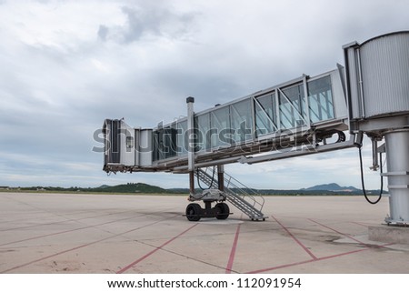 Boarding Bridge