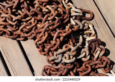 Boat Anchor Chain - Chain Link In Steel - Rusty Steel