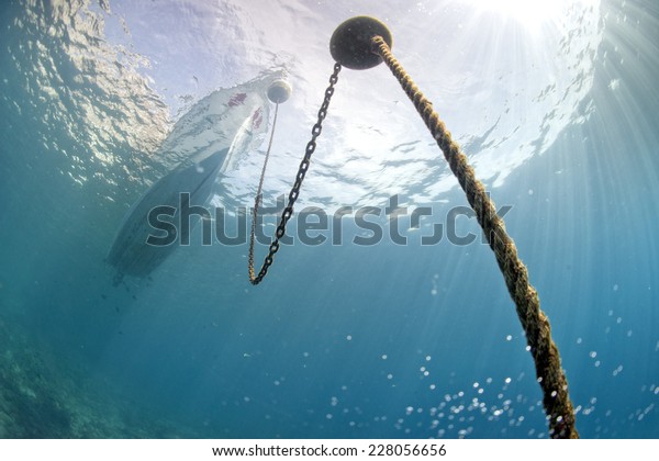 boat chain anchor from\
underwater