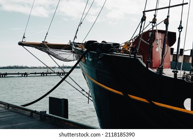 Boat Days At Harbour Front, Toronto. Ontario, Canada