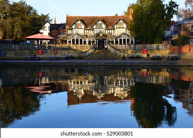 Boat House Pub, Wallingford