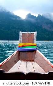 the boat on the river 