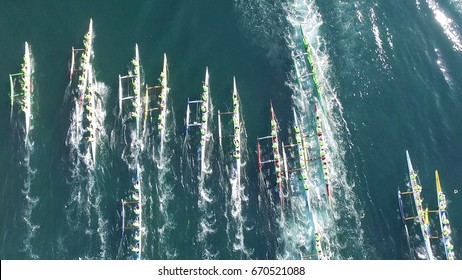 Boat Race In Tahiti