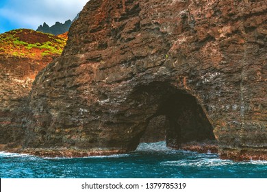 109 Nā pali coast state park Images, Stock Photos & Vectors | Shutterstock