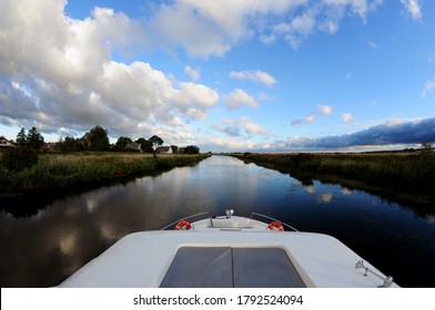 Boating holidays in Ireland and Poland waterways