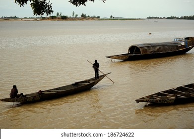 boats in the niger