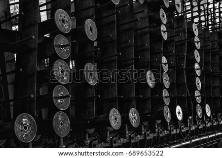 Bobbins Catching The Light