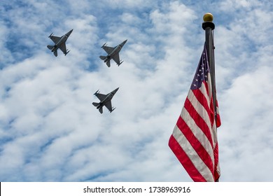 Boca Raton, Florida/USA - South Florida Military Flyover To Salute Healthcare Workers, First Responders And Military On Memorial Day Weekend. U.S. Air Force F-16C Fighting Falcon Aircrafts.