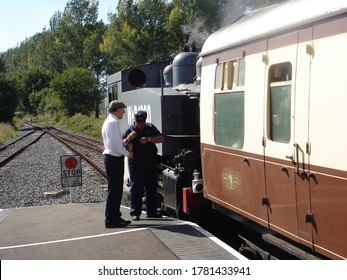 Bodiam, Kent, UK - August 28th, 2005: USATC S100 Class No. 21 Wainwright, Built For The United States Army Corps Of Engineers As No 1960, Stands At Bodiam Station In Wartime Grey Livery