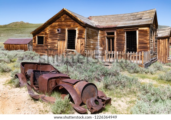 Bodie historical ghost town Bodie is now an\
authentic Wild West ghost town. A total of 170 buildings remained.\
Last occupied in\
1914.\
\
