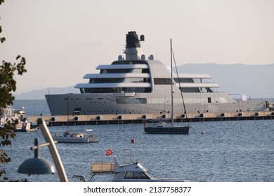 Bodrum, Muğla  Turkey - March 21, 2022: Russian Oligarch Roman Abramovich's Lux Yacht Has Came To Turkey