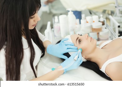 2,827 Face skin analysis Images, Stock Photos & Vectors | Shutterstock