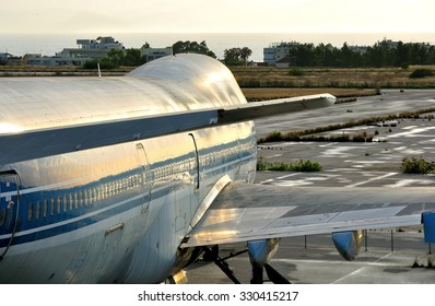 Boeing 747 Side