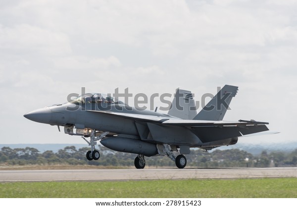 Boeing F18 Super Hornet Fighter Aircraft Stock Photo Edit Now 278915423