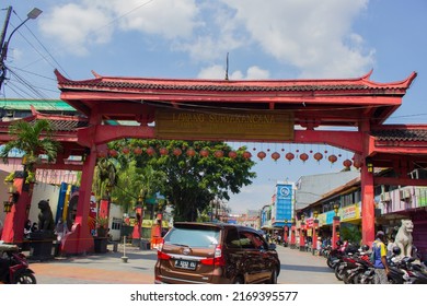 Bogor, Indonesia, 2022-06-04, Surya Kencana Street Gate, China Town,   Culinary Place At Bogor City, West Java, Indonesia.