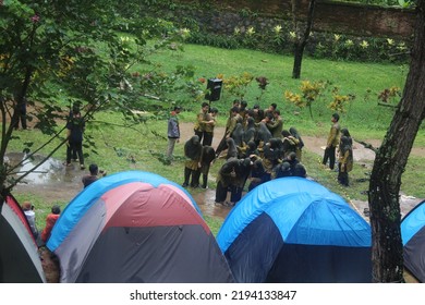 Bogor Jawa Barat,indonesia-august 2022:youth Activities Are At School Event Camp In The Forest