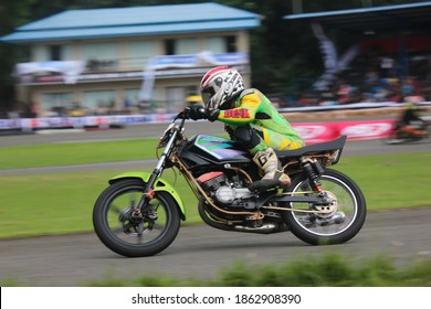 Bogor, West Java, Indonesia - March 25, 2018: Indoclub Championship 2018 Motorbike Racing Event At The Sentul International Karting Circuit.