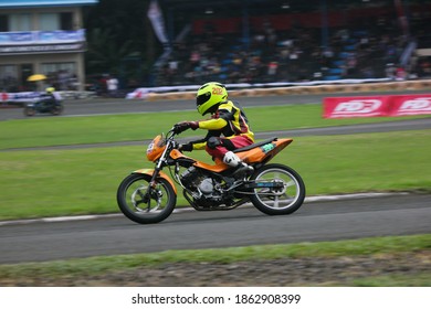 Bogor, West Java, Indonesia - March 25, 2018: Indoclub Championship 2018 Motorbike Racing Event At The Sentul International Karting Circuit.