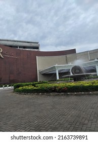 Bogor, West Java, Indonesia, May 29, 2022, The Lobby Of A Hotel On The Outskirts Of The City With Cool Air.