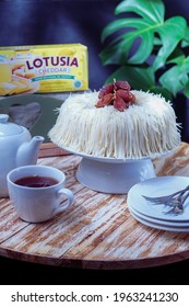 Bogor, West Java, Indonesia-April 17, 2021 : Keju Gondrong Cake Is A Cake With Long Shredded Cheddar Cheese As Topping. Usually Made With Chiffon Cake Recipe. 