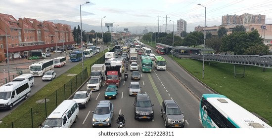 BOGOTA, COLOMBIA - OCTOBER 20 OF 2022 Traffic Jam At North Highway Near To 187th Transmilenio Station On Normal Working Day Morning