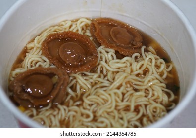 Boiled Abalone With Noodles ( Close Up )