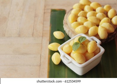 Boiled Ginkgo Nuts ,yellow Seed Peeled Tasty