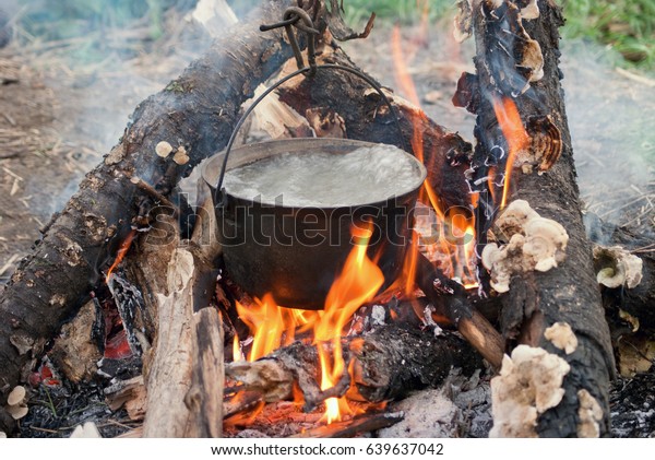 2,695 Cauldron Boiling Water Images, Stock Photos & Vectors | Shutterstock