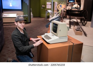 Boise, Idaho: October 30, 2021:  Apple II Computer On Display At The Idaho State Museum.   Idaho State Museum Is A Popular Tourist Attraction In Boise.