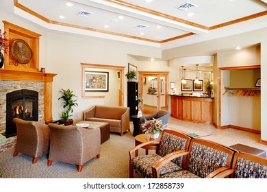 Boise, Idaho, USA June, 16, 2009  An Interior Image Of The Waiting Room In A Modern Doctors Office.  The Image Shows Contemporary Furniture Styling And Comfortable Surroundings. 