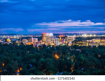 Boiseidahousa Boise City Skyline Night Stock Photo 1171602142 ...