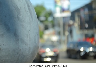 Bokeh Of Lower Street Lamp With Blurry Road Background