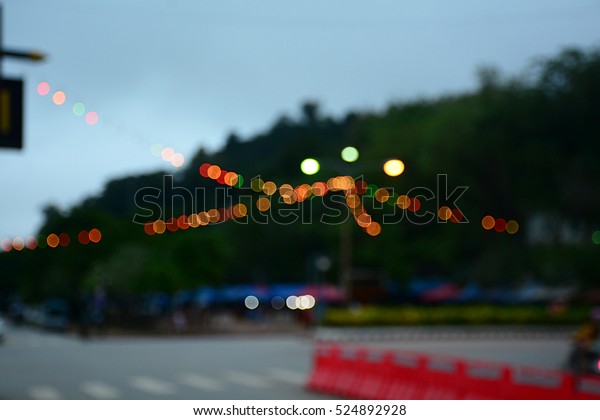 bokeh street lights at night\
time