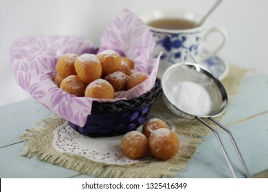 Bola Ubi Or Sweet Potato Balls Dusted With Icing Sugar