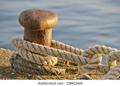 Bollard With Mooring Sailor Knot