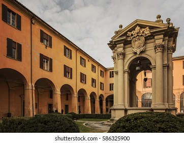 BOLOGNA, ITALY - FEBRUARY 08, 2017. Bologna Council Courtyard With A Wishing Well - 