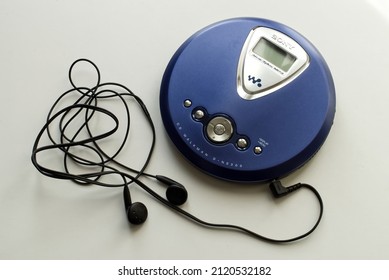 Bologna - Italy - February 9, 2022: Sony CD Walkman D-NE300 Atract 3Plus Mp3. Vintage Technology From The 90s.