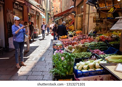 Bologna, Italy - May 25, 2018: Grocery Stores And Food Stalls In Via Pescherie Vecchie In The Centre Of Bologna.