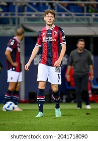 Bologna, Italy, September 13, 2021, Gary Medel (Bologna) Po\ During Italian Football Serie A Match Bologna FC Vs Hellas Verona FC