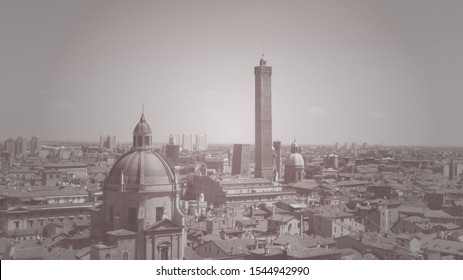 Bologna skyline. Bologna is an italian city famous for the oldest university of the world, delicious food like tortellini, lasagna and mortadella. The two tower are the symbol of the city. 