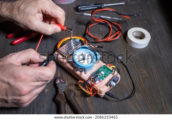 bomb maker
constructing home made
explosive
