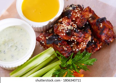 Boneless Buffalo Bbq Chicken Wngs With Ranch Sauce