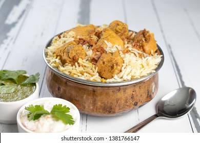 Boneless Chicken Biryani With Curd