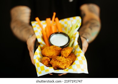 Boneless Chicken With Lemon Pepper Flavor And Ranch Dressing