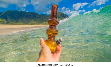 Bong On Wave
